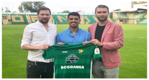 لاعب الإنتاج الحربي يعلن ليلاكورة انتقاله للدوري البولندي